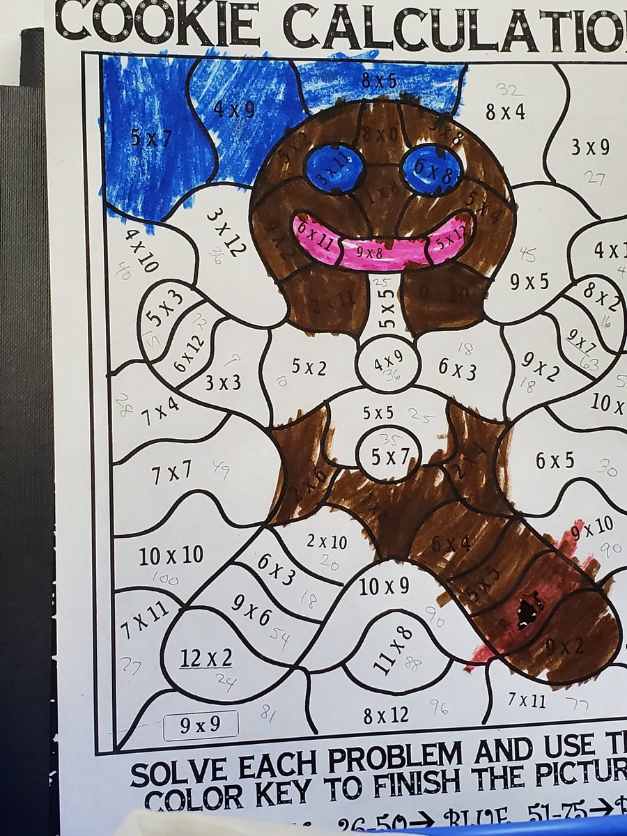 AyeLilLass's tweet photo. Holidays are afoot in #simischools! https://t.co/A2lQnwZeap