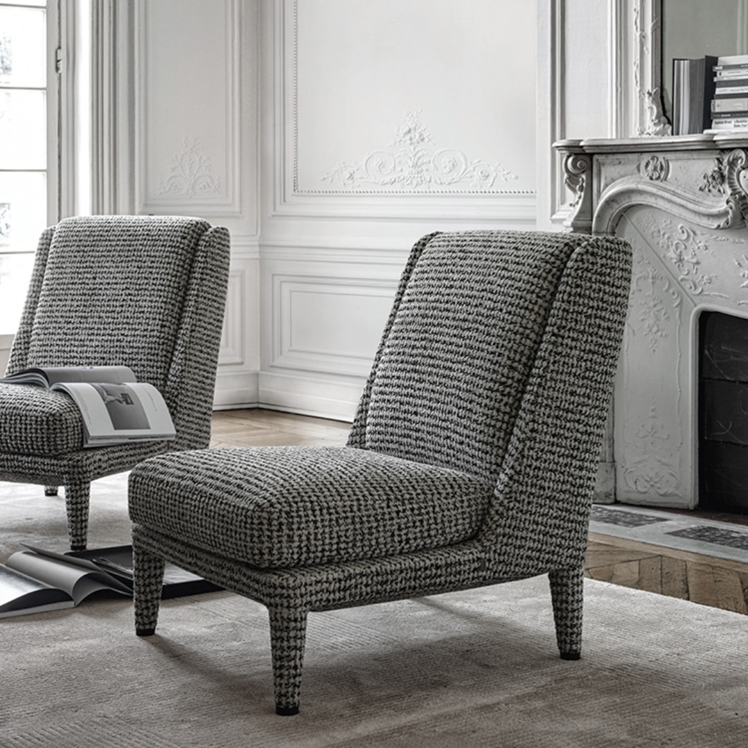 Chattels1's tweet photo. Nidus is a curved, armless sofa designed for large living spaces where different groups of seating can be arranged. 

#socialseating #sofa #modernliving #livingroom #nidus #lille #upholstery #maxalto https://t.co/bjnJouGsxz