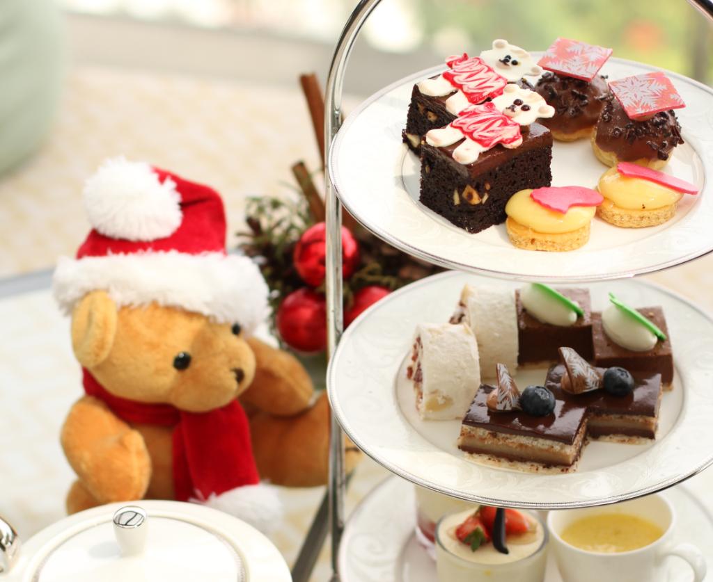 Esta tarde lo invitamos a disfrutar de nuestro último Tea Time Navideño. ¡Lo esperamos! Reservas: 2 2473 8500