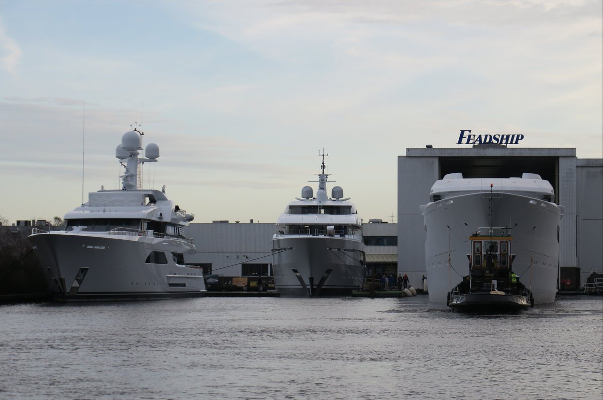 Dutchyachting's tweet image. From left to right: the 57.6m/ 188'1" #W, 75m/ 246'1" #Arrow and 75m/ 246'1" #Project707. Photo by @DutchYachting.
