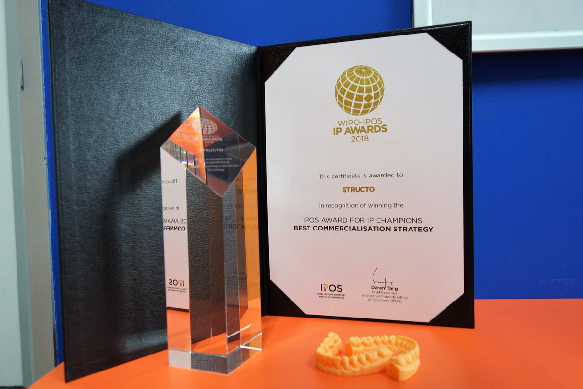 Structo3D's tweet photo. A year ago, we were awarded the "Best Commercialisation Strategy" Award by the Intellectual Property Office of Singapore for our core #MSLA #3Dprinting technology. And we're just getting started!
#Structo #IPAwards2018 #IPWeek #GetSerious #HighThroughput #DentaForm #Elements https://t.co/smEFxk8Js0