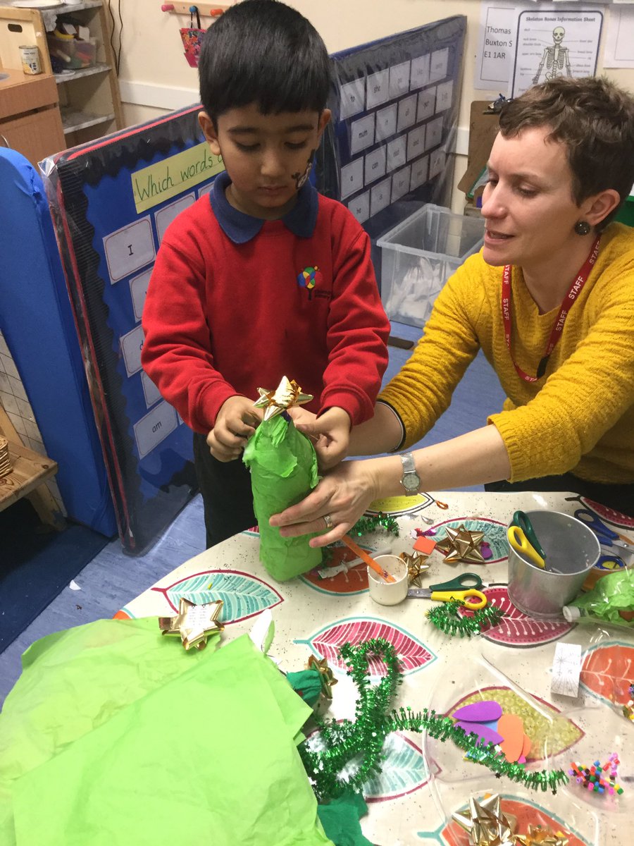 ThomasBuxtonEY's tweet photo. Christmas part in full swing. We wish you all a Happy Christmas 🎄 https://t.co/0WHCA21jcs