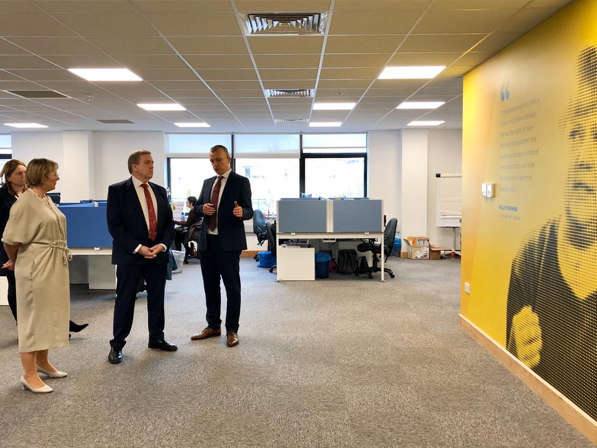 DeptEnterprise's tweet photo. Minister @PatBreen1 tours the new @aerogen offices in Galway.

The 83 new jobs to be created in 2020 will cover a range of professions including engineering and regulatory affairs.

#GlobalAmbition #FutureJobsIreland #IrelandInnovates @Entirl https://t.co/Z9WPdKnfW8