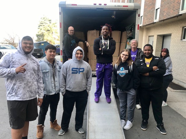 FCCLA donated 642 towels to ReStart of Kansas City to give to the homeless. They also spent last Friday providing community service and helping ReStart with several tasks. #NorthtownTRUE