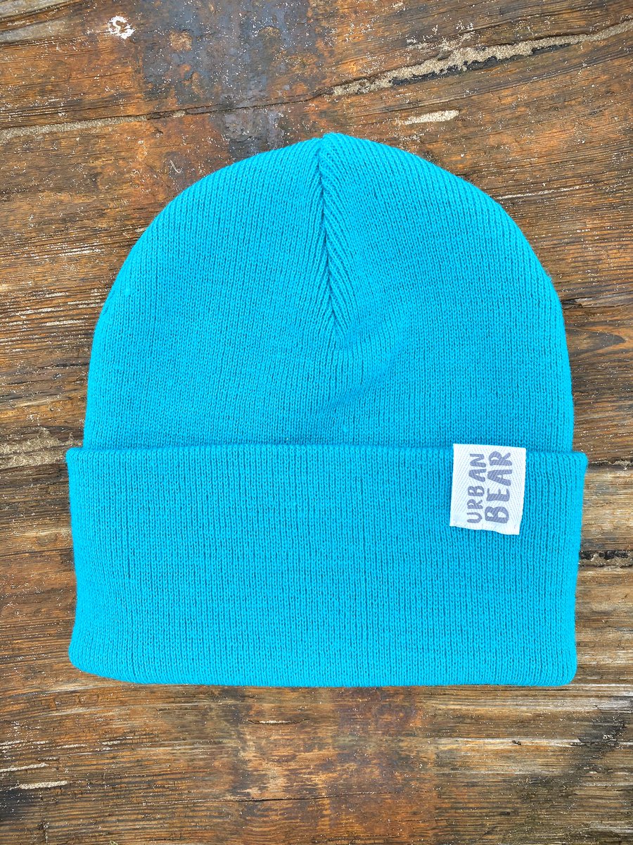 New soft touch Ocean Beanies just added to the Etsy shop!
.
#beanie #beaniehat #winterhat #caramel #emerald #lavender #petrol #coral #plum #new #hats #christmasgift #giftidea #secretsanta #stockingfiller #stockingstuffer #hats #beanieseason #beanieweather #beanies #beanielove