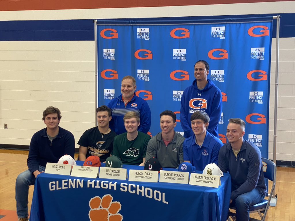 Brenda_Carico's tweet photo. So proud of these boys.  All the hard work is paying off!! May the next chapter of your lives be a success as well!! https://t.co/GUN6KnteXy