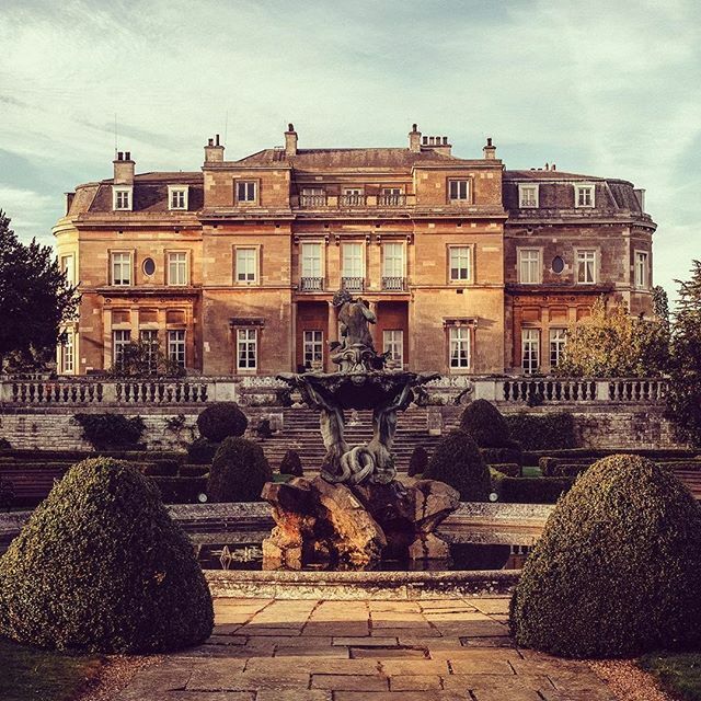 ElysianEstates's tweet photo. No words needed. @lutonhoohotel you are truly glorious! #lutonhoohotel 
#eventspace #corporateretreat #eventhire https://t.co/lojXKHomHq https://t.co/Ye48p4tPMK