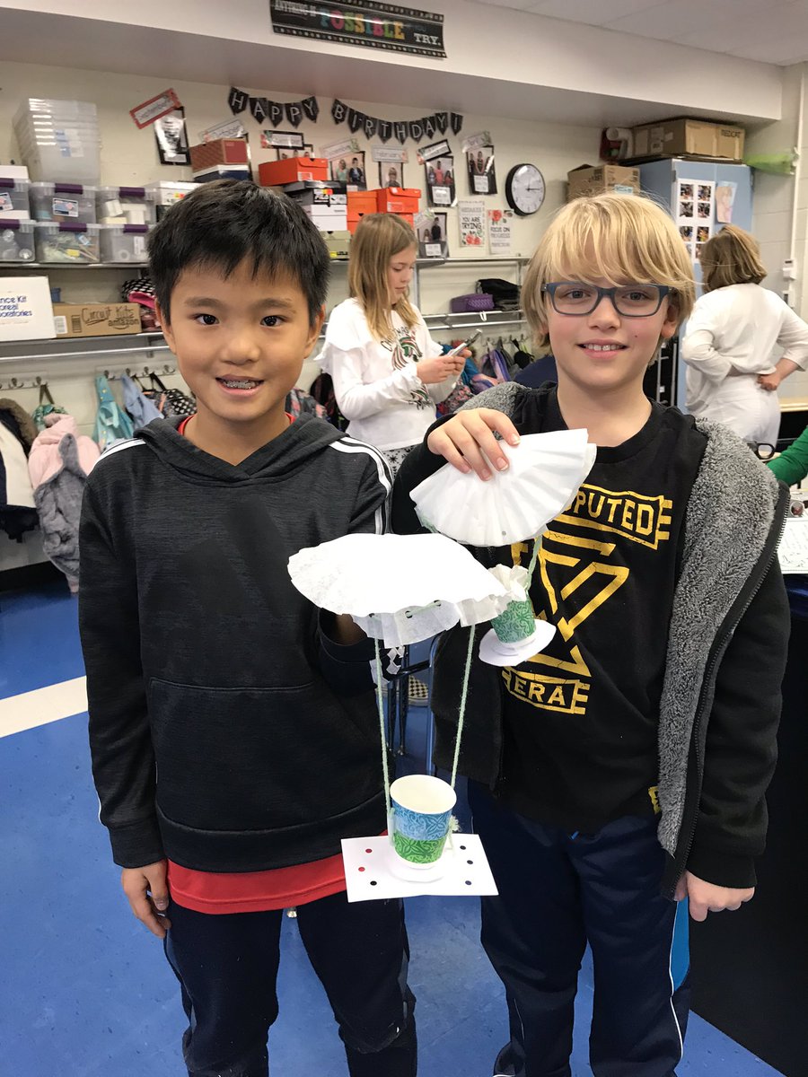 hancockc513's tweet photo. Saving Santa w/ parachutes... these kiddos tried, worked together, developed plans, and made a good attempt to save Santa 🎅🏻 #maybenextchristmas @FawnArea #fawnarearocks https://t.co/Uej6bneKVx