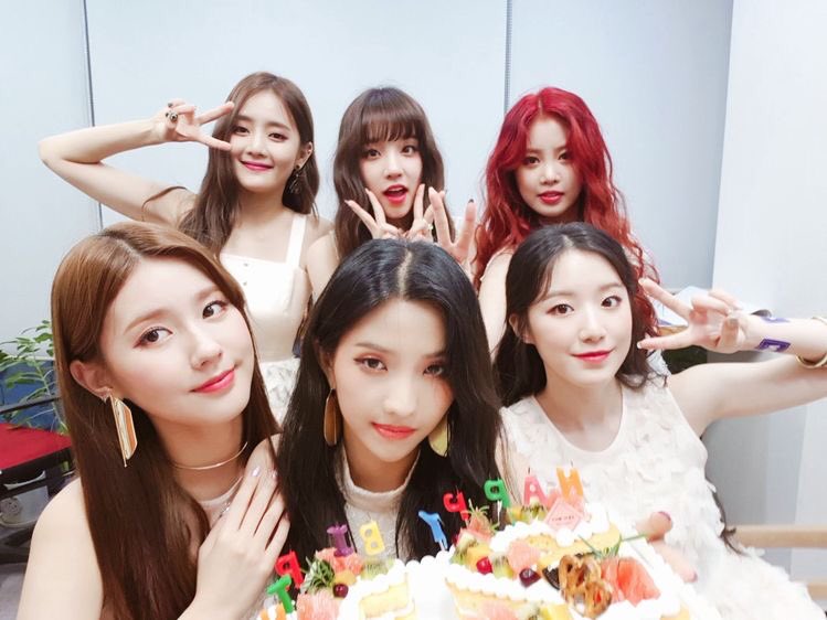 I Land Gidle Love Bot Uhohitsidle Twitter