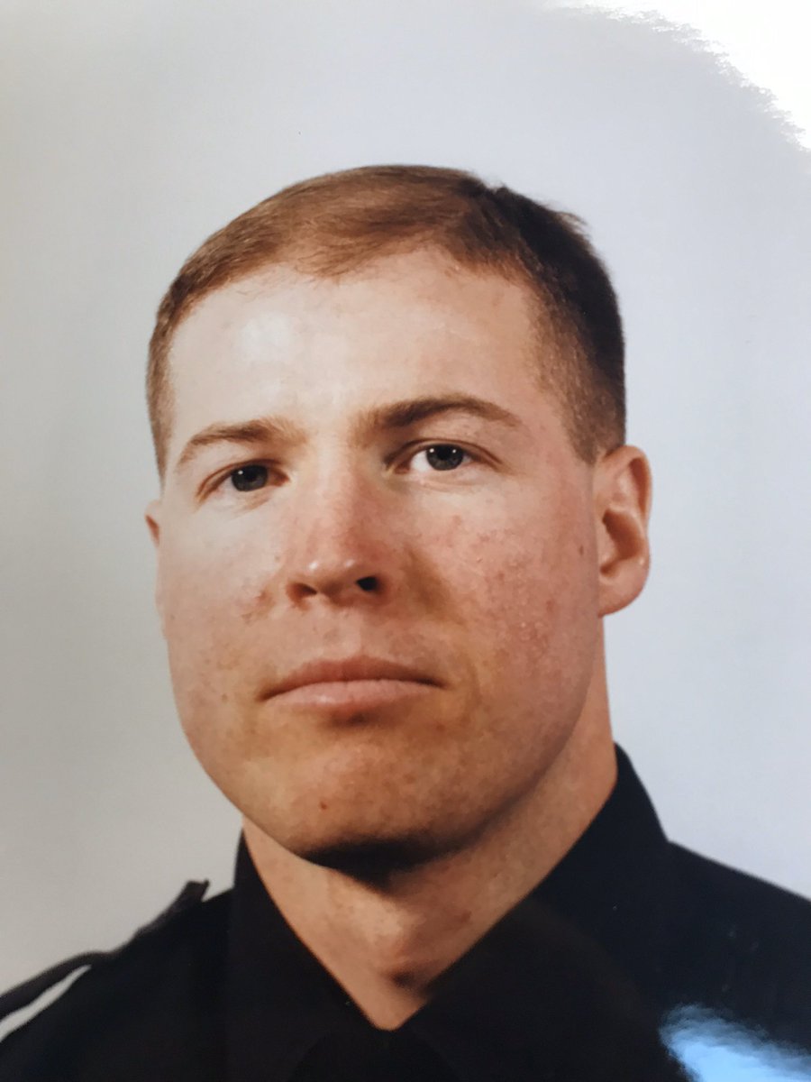 ConstableStu's tweet photo. @TamaraLNugent @RossKeller19 @gpsmedia @WellingtonCath @SJBGuelph @RossKeller19 He will be missed by many! https://t.co/cRH6aMYh2N