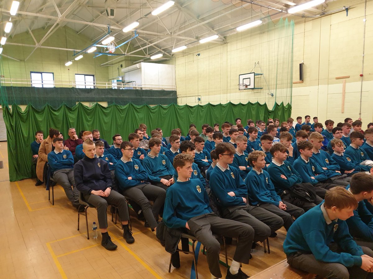 DamienColeman4's tweet photo. @ConnachtGAA @Galway_GAA @CoachingGalway #Lifestyle #Wellness #SportingChoice talk @portumnacommsch with @LynskeyJeff and Brian Hanley (county hurling minor/u20 managers) @GAAlearning @cathalcregg https://t.co/V1crr1aTly