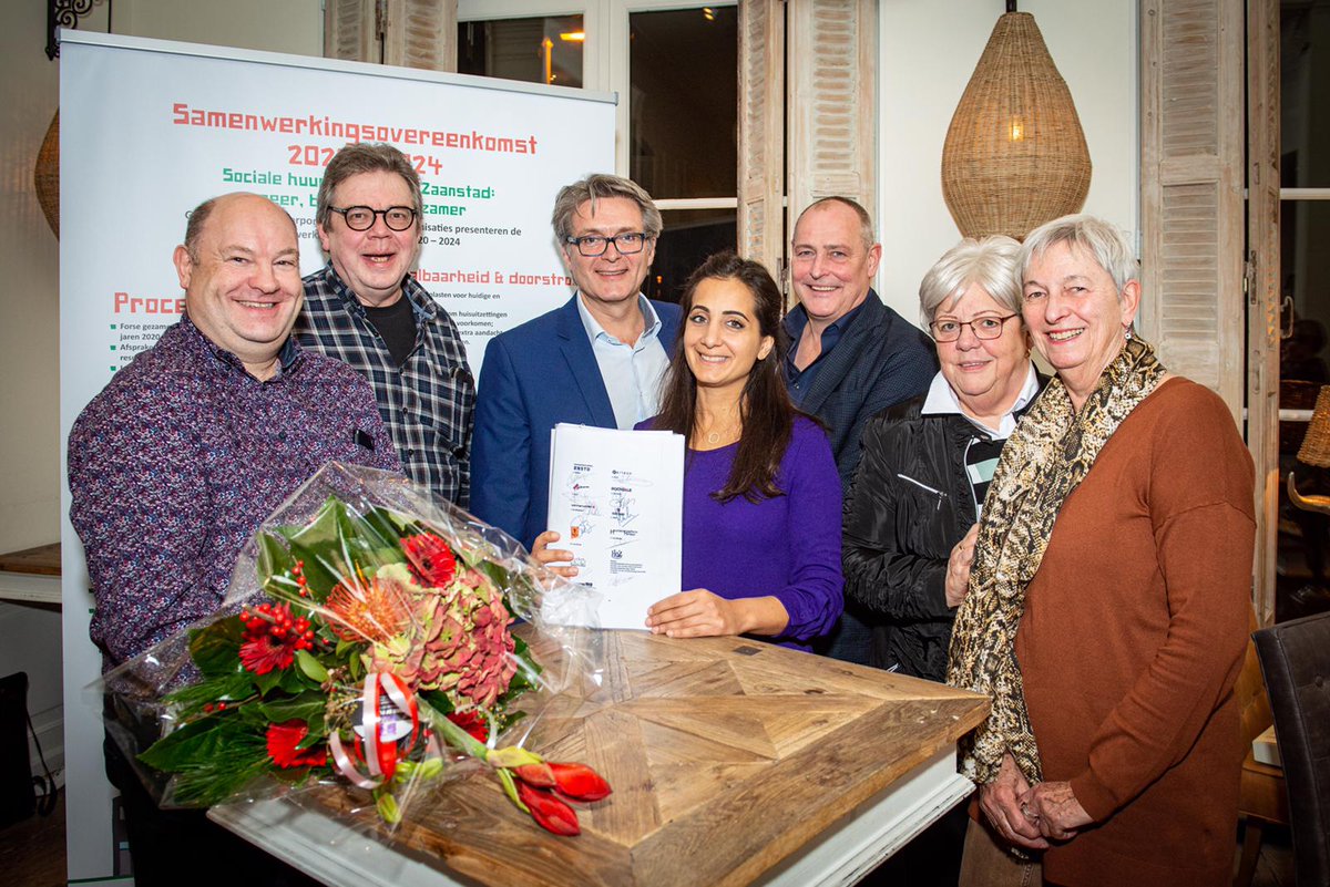 WormerWonen tweet media