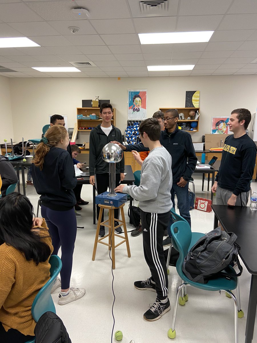 BoydPhysics's tweet photo. First block! It’s electric! #physicspham #physicsaf https://t.co/I4uAySB8hj