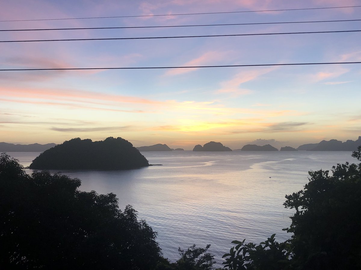 JollyKwan's tweet photo. #Elnido at dusk #sky #oceann #landscape #philippines #travel #travelphotography #adventure #ttot #tt #rtw #letsgoeverywhere #travelmassive https://t.co/ThONBa67iH