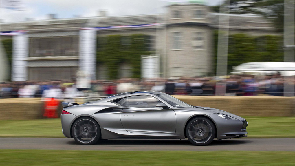 AVIDTechnology1's tweet image. 📅 It&apos;s the final #ThrowbackThursday of the year, and we&apos;ve saved one of the best for last! This week we&apos;re taking a look at the EVO powered Infiniti Emerg-e. 

#AVIDTechnology #AVIDTech #CleanTech #Infiniti #Hybrid #ElectricVehicles #EV