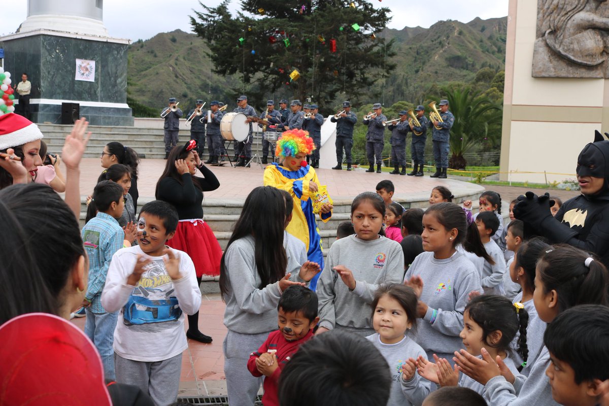 SolidarProyecto's tweet photo. Dando apertura al evento. #Solidar https://t.co/WWIt7zDizH