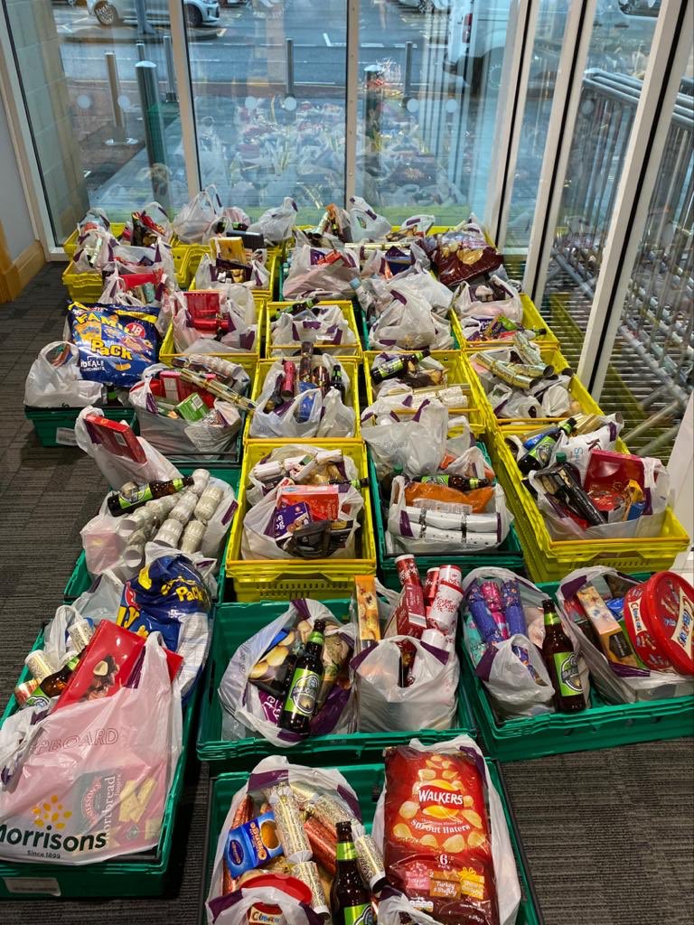 KCNJohnson's tweet photo. 250 chickens...
250 Christmas puddings
250 quality streets
250 crackers... the list goes on!
THANK YOU TO @Sa1solutions @budgetcarpets_1 @DaiCarpets @VodafoneUKBiz @PeterLynnPtnrs rt al.
Your donations took us over £6k mark
WE DID IT for OUR local community 💕 @carolynharris24 https://t.co/nFHaIA0i7Y