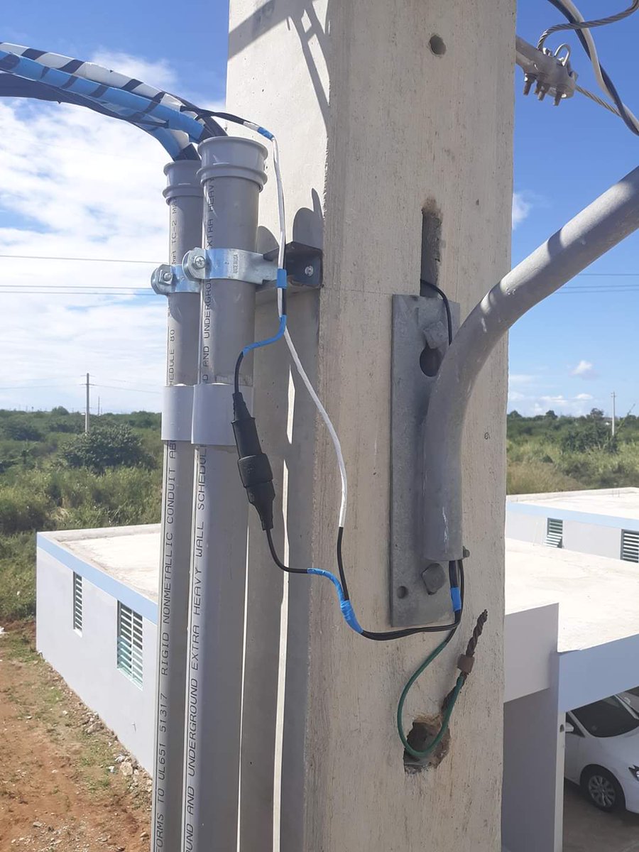 JelectricalC's tweet photo. Aquí más imágenes de nuestra labor, recuerda contactarnos para un servicio profesional y garantizado ⬇

📞 Tel: 787-531-0695
📲 Facebook: https://t.co/mLFpeCDVSR
📸 Instagram: https://t.co/1F8slC9TNs https://t.co/PwR9iZnP41 https://t.co/g3euVHA0tY https://t.co/lvmw6Y0Cuv