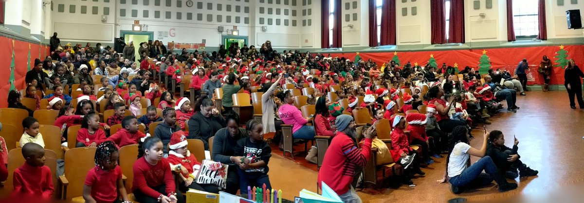 A packed house for our 3K - 3 Christmas Show @ 19K273
#a273Christmas
#GoWildcats2019-20