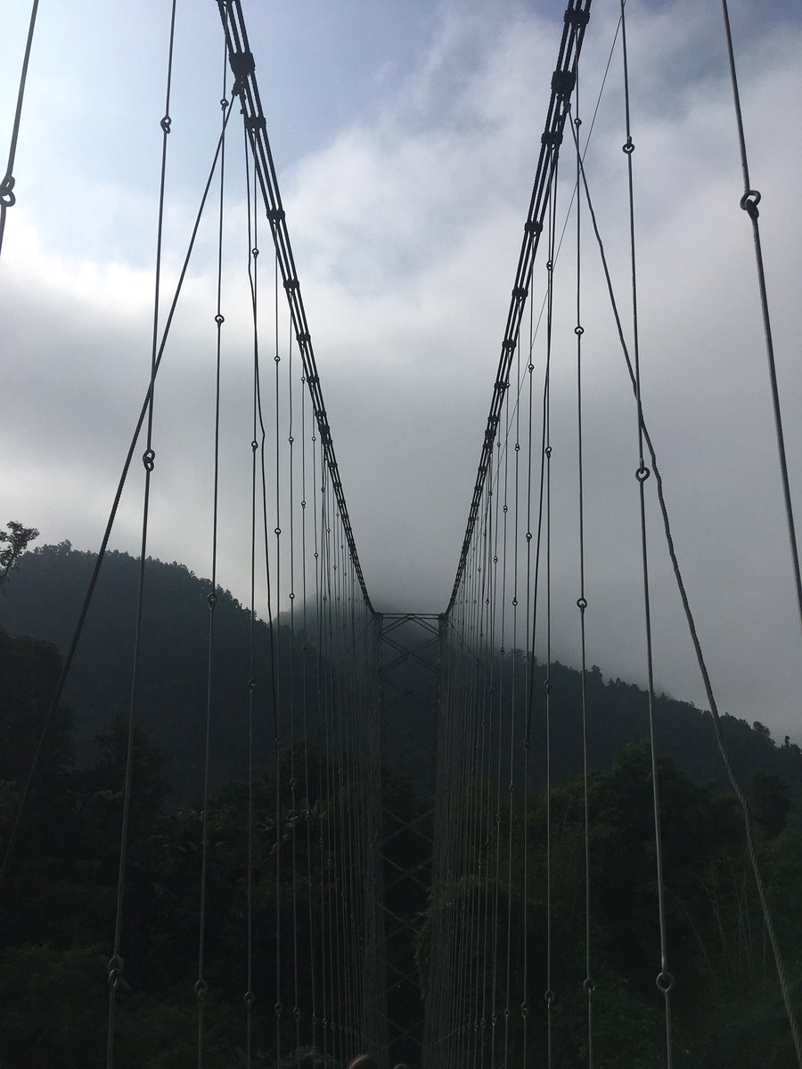 MrTraceyTravels's tweet image. He was even kind enough to stop off at some amazing places so we could check out the incredible landscapes! This is a suspension bridge which means it moves and bounces when you are on it - a lot of fun!! #wirebridge