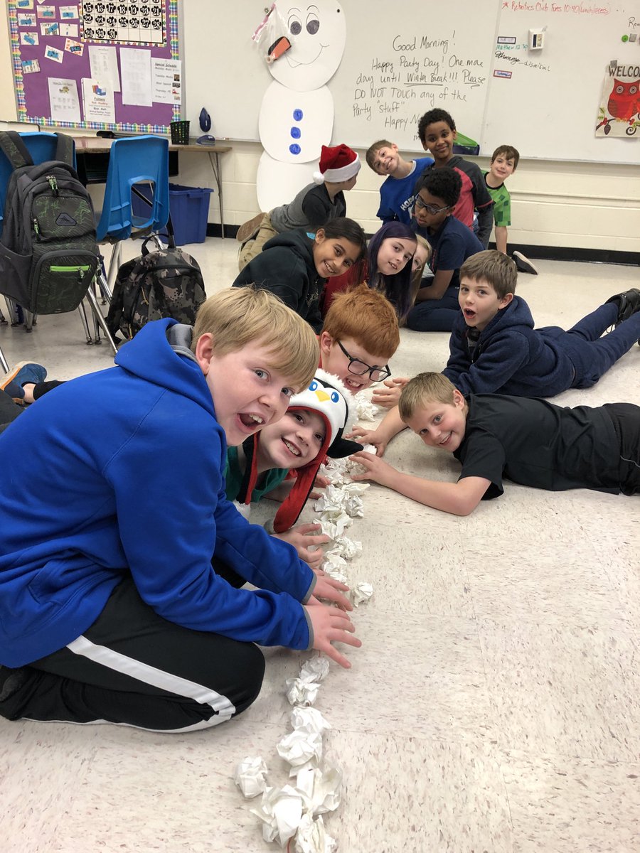 Ready for a friendly snowball fight.❄️☃️❄️☃️#bear tavern pride