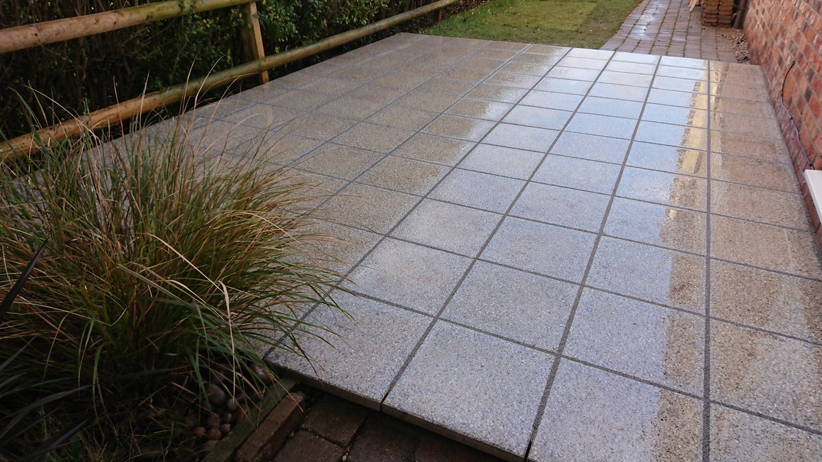 GandJLandscapes's tweet photo. Patio revival complete today from team @GandJLandscapes 👍 Lift and relay and pointed with 'Granite Grey' @JointTec 😉 #Landscaping #Nottingham #radcliffeontrent #Creatingyourperfectspace https://t.co/ACv8ewCRCD https://t.co/6p0tuwsmo1 🎄 https://t.co/ntgXCVNufw