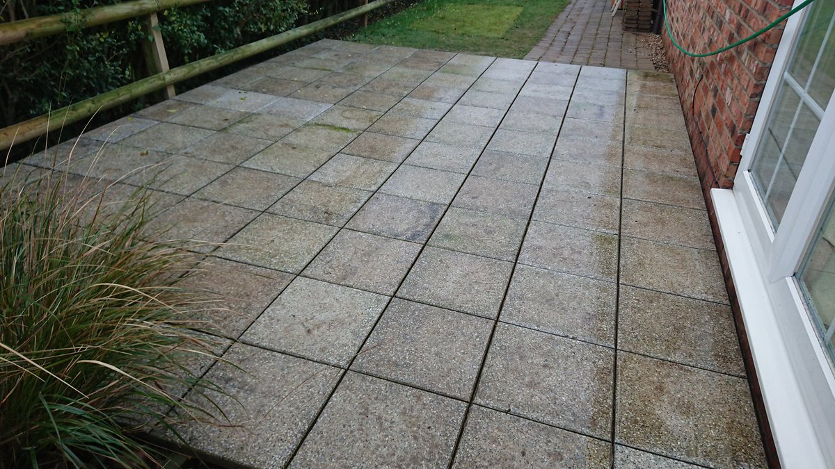 Patio revival complete today from team <a href="/GandJLandscapes/">G&J Landscapes Ltd</a> 👍 Lift and relay and pointed with 'Granite Grey' <a href="/JointTec/">JointTec</a> 😉 #Landscaping #Nottingham #radcliffeontrent #Creatingyourperfectspace Facebook.com/gandjlandscapes gandjlandscapes.co.uk 🎄