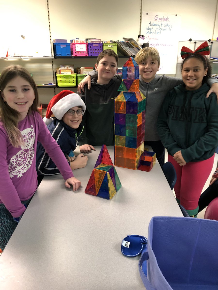phipps5th's tweet photo. Math workshop building with our new magnetic tiles! Thanks to our PTA we have another way to create and collaborate! @GRESDragons #mathworkshop #thankful https://t.co/EtsHng4ztK