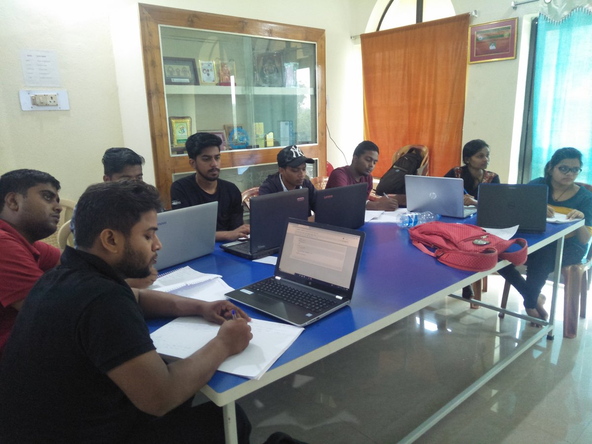 SilanSoftware's tweet image. New Artificial Intelligence & Machine Learning with Python batch Industrial Training with Internship at SILAN Technology powered by java8s.com
#PythonCertificationTraining
#ArtificialinteligenceandMachineLearning
#LiveProjects
#SilanTechnologyBBSR