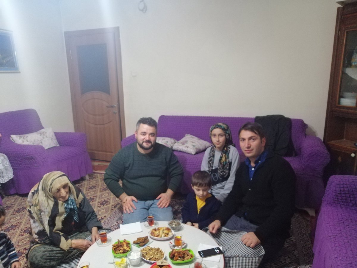 ErlFrt's tweet photo. #erzurumdavelioeğretmenelele https://t.co/WoLGXnup7E