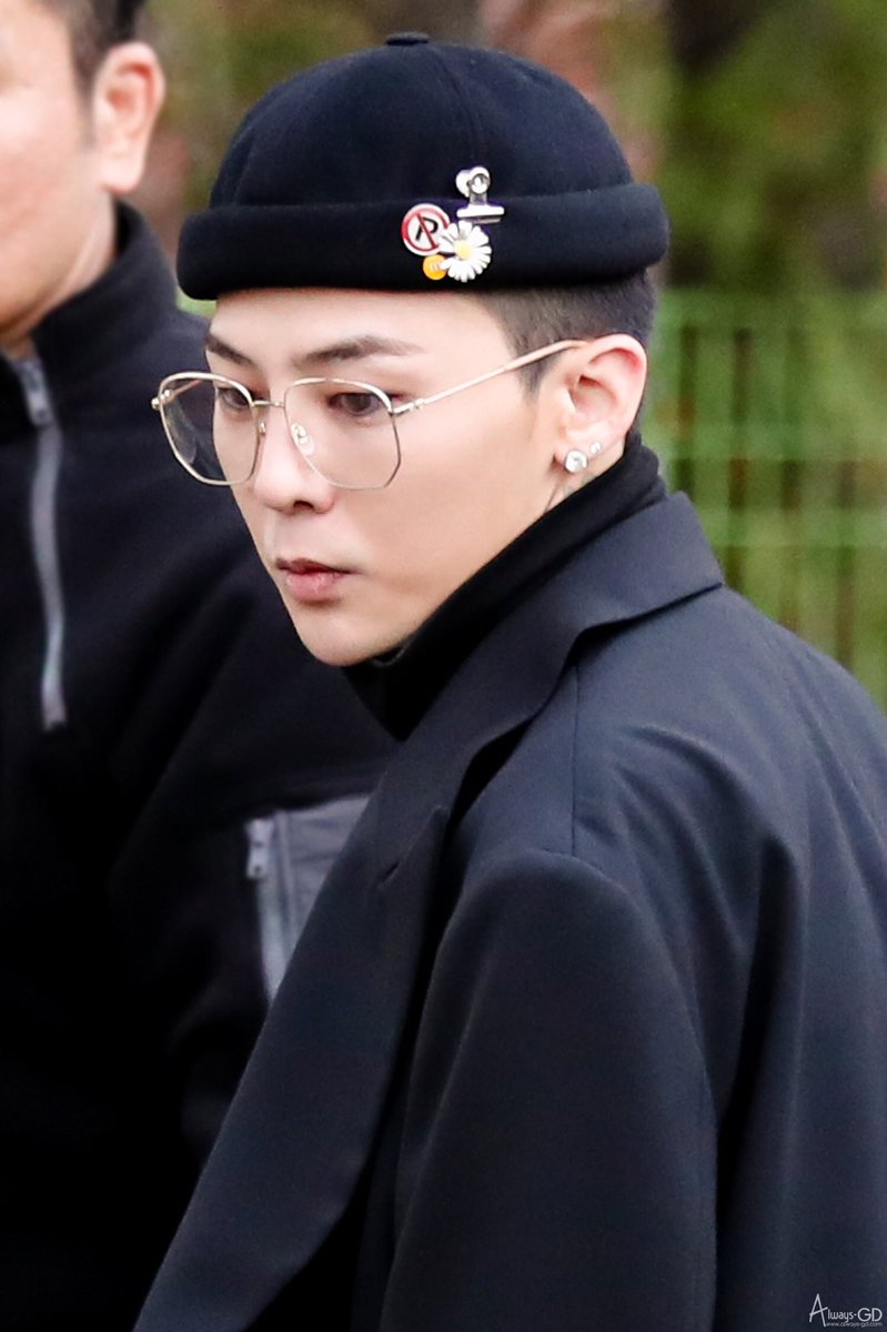 G Dragon Pics (@gdragonpic) on Twitter photo 