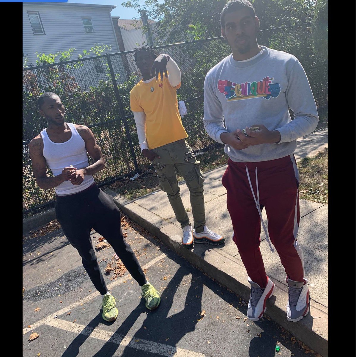 _popoff__'s tweet photo. ...100k We Hot 🥵Bitch We Smokin 🔥❤️ https://t.co/ID7mqV0xf0