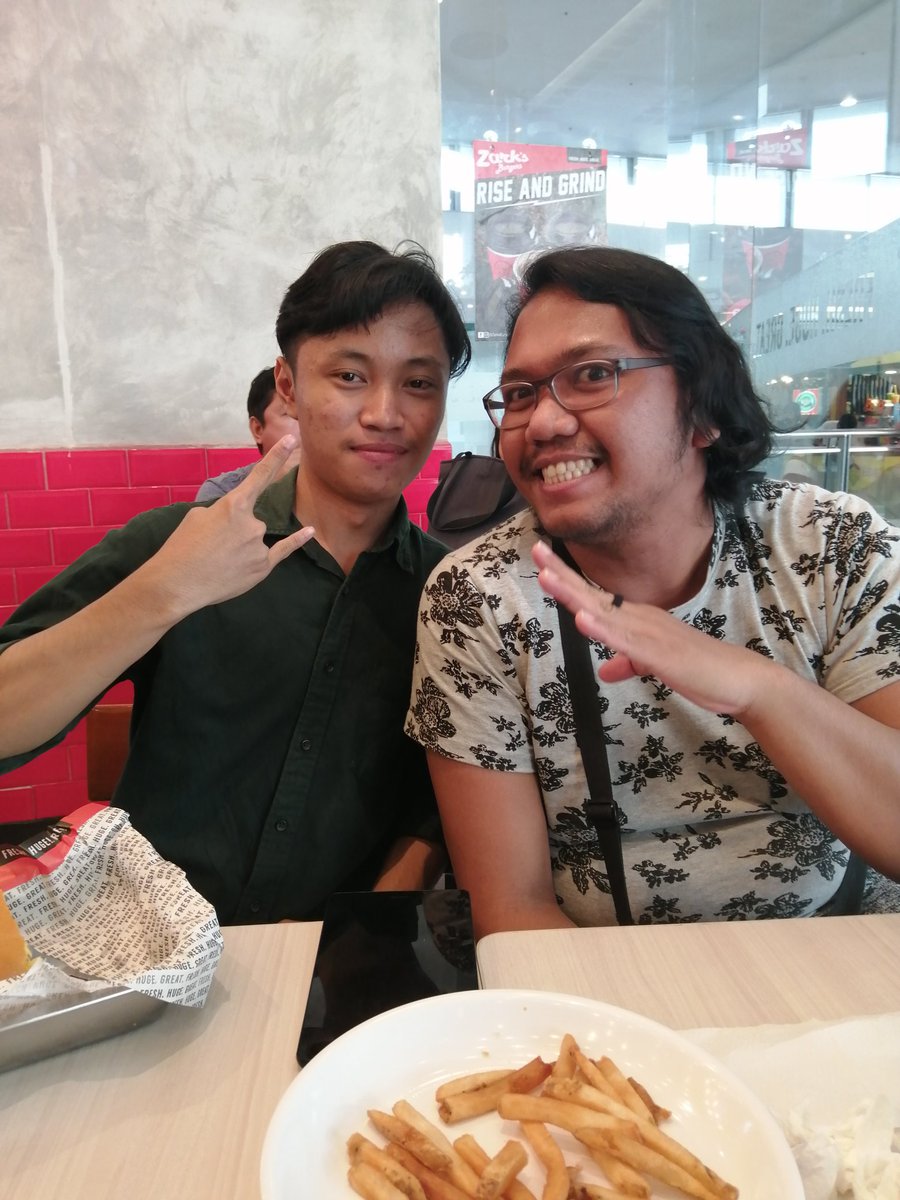 lechaperone's tweet photo. Kakarating pang from Manels and yeah it was a productive day today! ๐๐ #ShishbiForevz #SMCityNaga #Zarks #Starbucks https://t.co/1l7OaYtixX