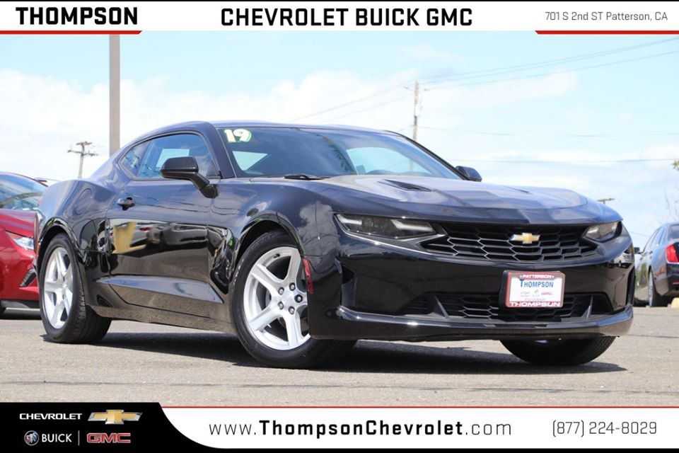 ThompsonChevrol's tweet image. Now is the perfect time to upgrade your ride! Stop by our lot today to check out this amazing Pre-Owned 2019 Chevy Camaro! Learn more here: bit.ly/2s7kVZU

#businessdevelopmentcenter #shopclickdrive #thompsonchevroletbuickgmc #shoponline #callourbdc
