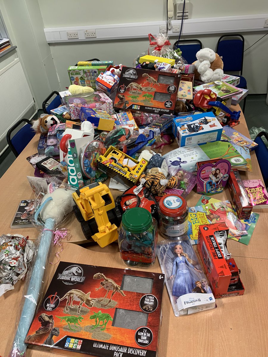 Every year Blue Watch Ebbw Vale  visit Neville Hall Hospital to give gifts to children that are not able to go home for Christmas. @SWFireandRescue #GotSomeWrappingToDo #Amazing #Santa thanks to @Morrisons EbbwVale for the donations #overwhelming