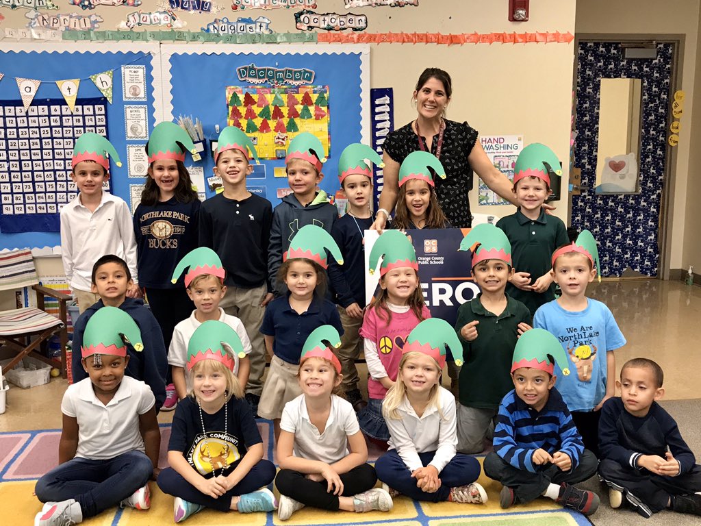 MilanoOCPS's tweet photo. Ms. Francis is an #OCPSHeroTeacher! Her positive energy is contagious @NorthlakeParkCS inspiring her Ss to be their best. She is a true Buck representing the staff on SAC, PTA, and the YMCA Boards! #ImpactCDL https://t.co/D5YmEiZAKW