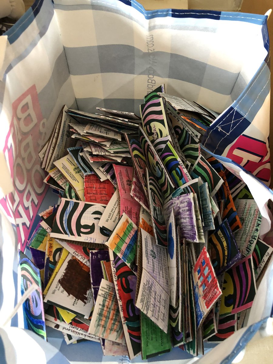 MorgadOutdoors's tweet photo. @MACEaglesLondon @TVDSB wanted to pay it forward this month by decorating @Starbucks coffee sleeves. Ss wrote many positive affirmations and uniquely decorated each one! Our caring club did over 100 sleeves! Well done! #maccares https://t.co/2fT5d7XyMP