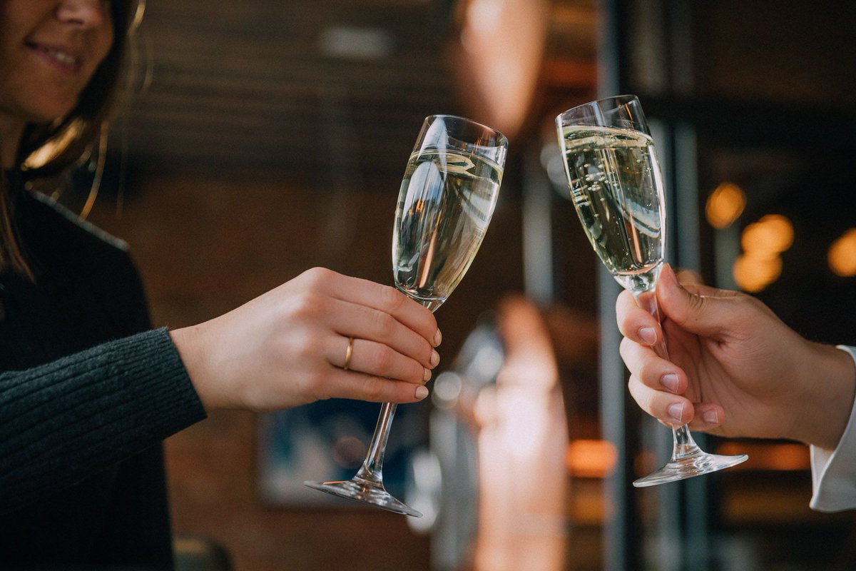 THE ANCHOR tweet media