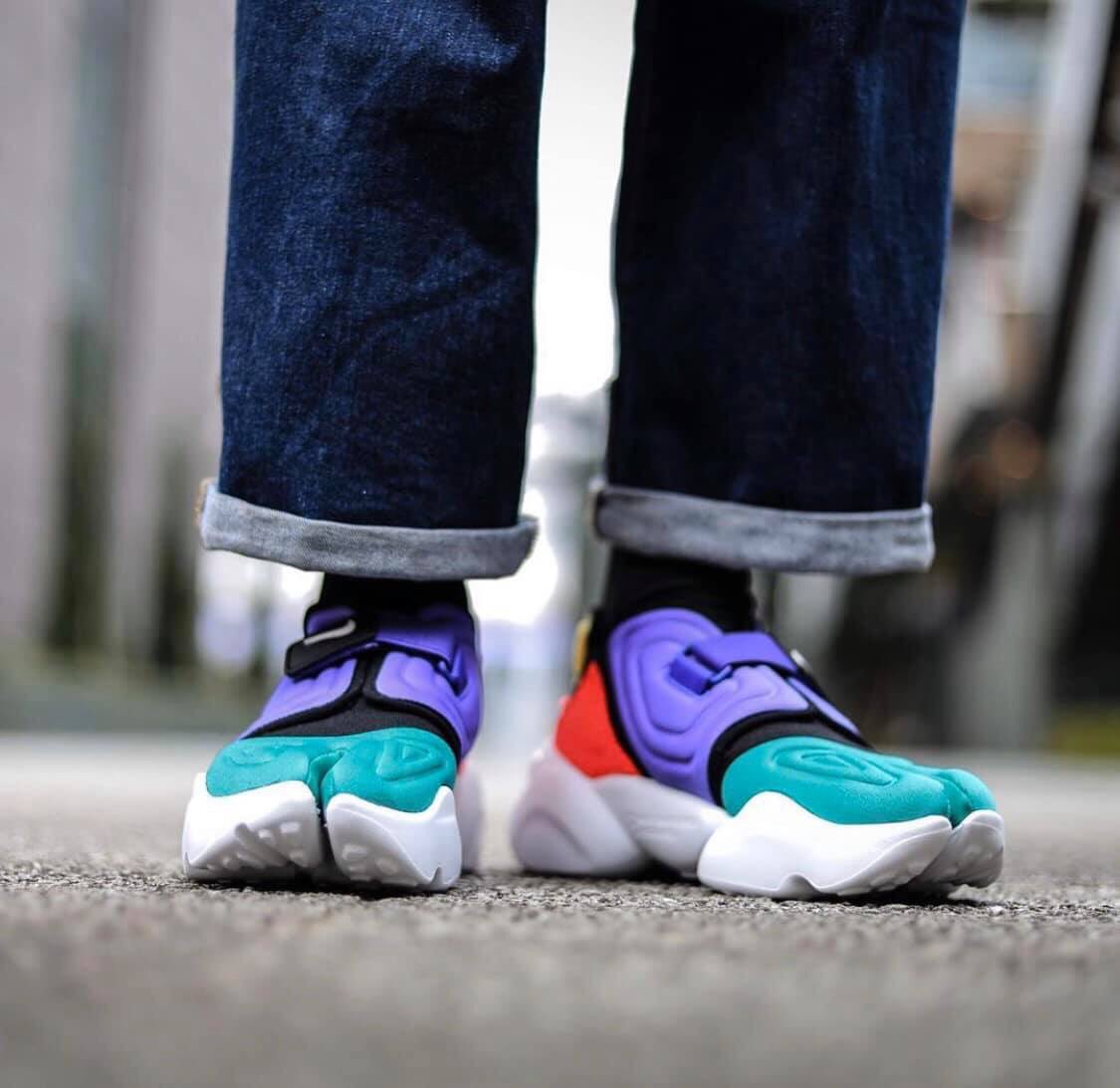 sneakerxox's tweet photo. 12/20 IN STORE‼️
NIKE W AQUA RIFT

โมเดลสุดพิเศษสำหรับสาวๆ ที่นำเอารองเท้ารุ่นไอคอนอย่าง Air Rift มาอัปเกรดใหม่ โดยได้แรงบันดาลใจจาก Aqua Gear ไลน์การผลิตสำหรับออกกำลังกายทางน้ำสุดโด่งดังในยุค 90’s

Size : 5-12 us
Price : 5,490฿
มัดจำ 2,000฿

📲Line : https://t.co/Q8cR25Lfi0 https://t.co/84LKdgdWay