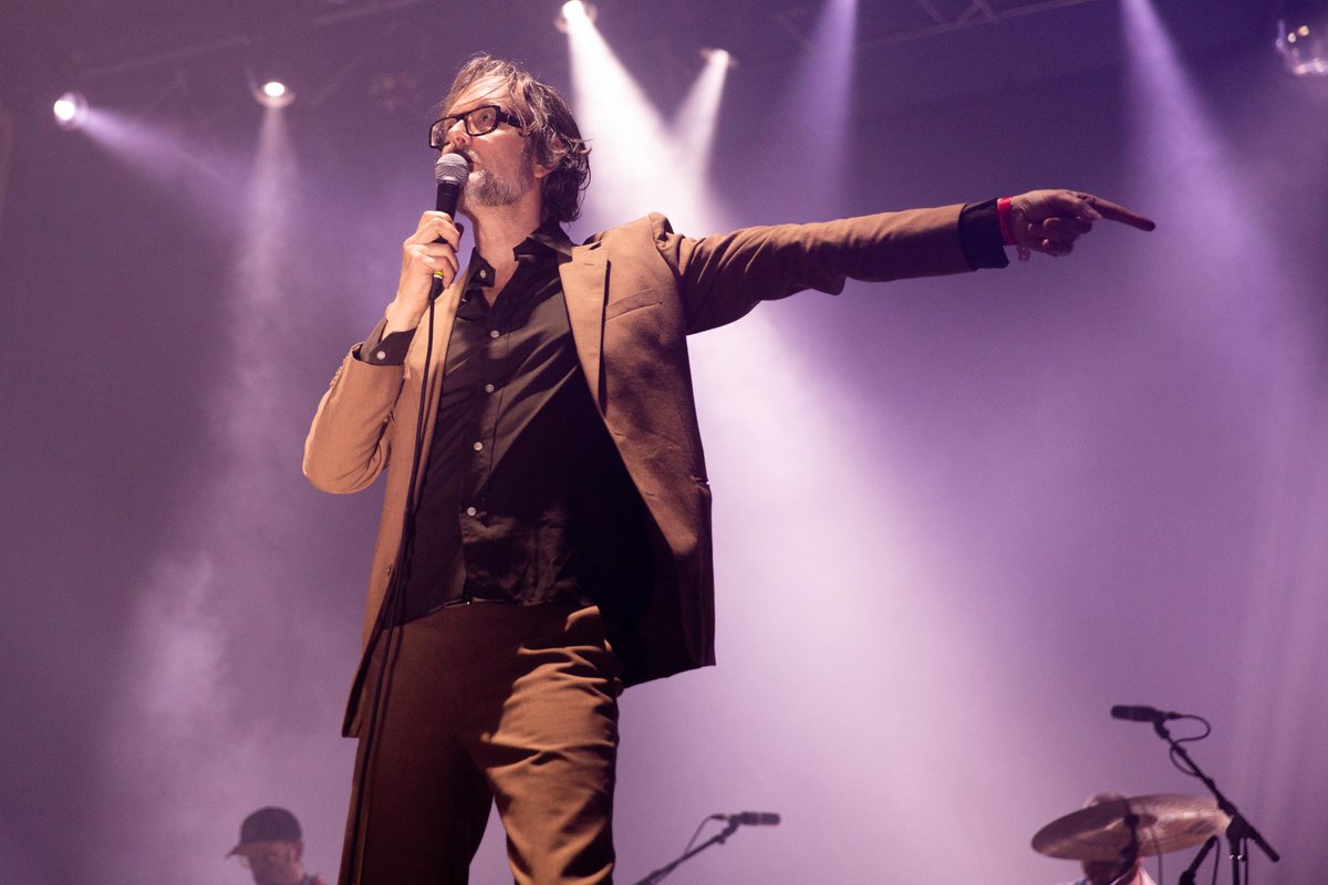 diymagazine's tweet photo. Is Jarvis Cocker going to be Christmas Number One? (Fingers crossed...)
https://t.co/sw1TXB2p8E https://t.co/rhpZnAXsOw