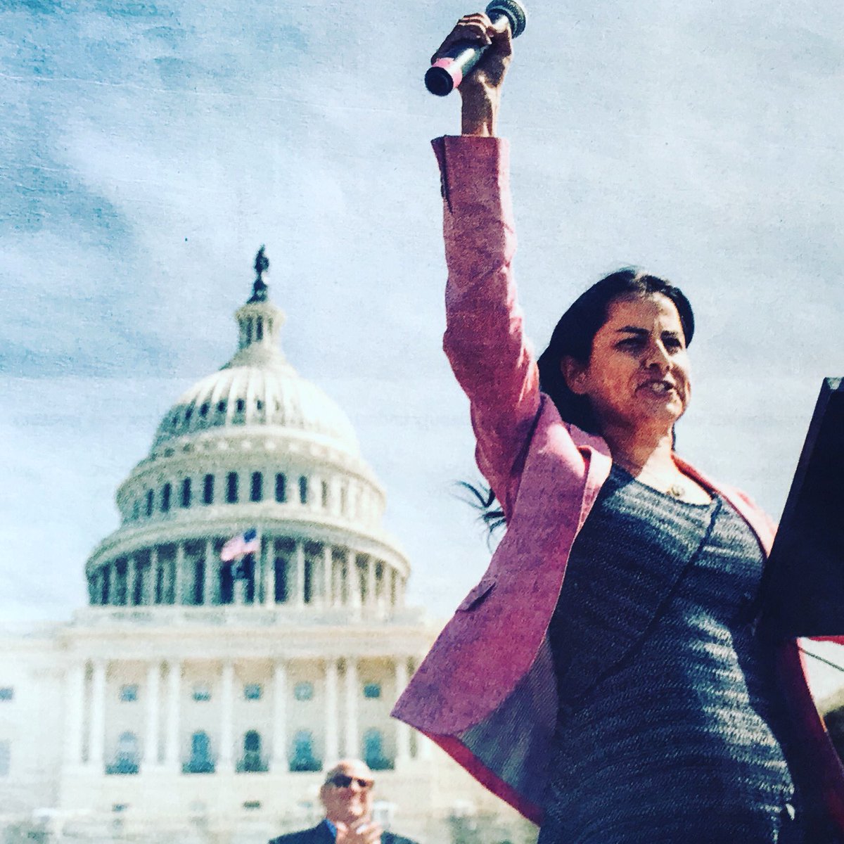 Came to DC in July as Communications Director for Rep. N.D. Barragan (D-CA). Heading home for the holidays having provided:
✅ Distinguished service for the Congresswoman
✅ Impeachment of D.J. Trump 
✅ World Series Championship for Washington Nationals. 
#MyPleasure #TwoDomes⬇️