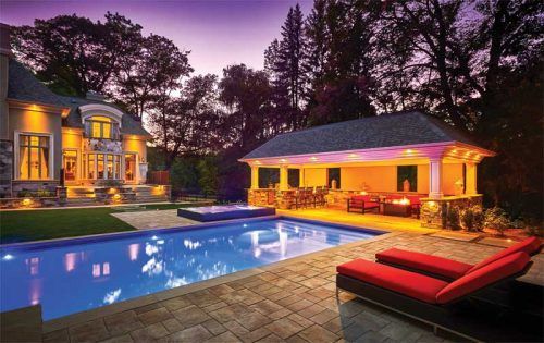 PoolSpaMktg's tweet image. #PSMFeature: Last Drop: #OasisPoolsLtd. 
buff.ly/2ExusvZ
#lastdrop #oasispoolsltd.