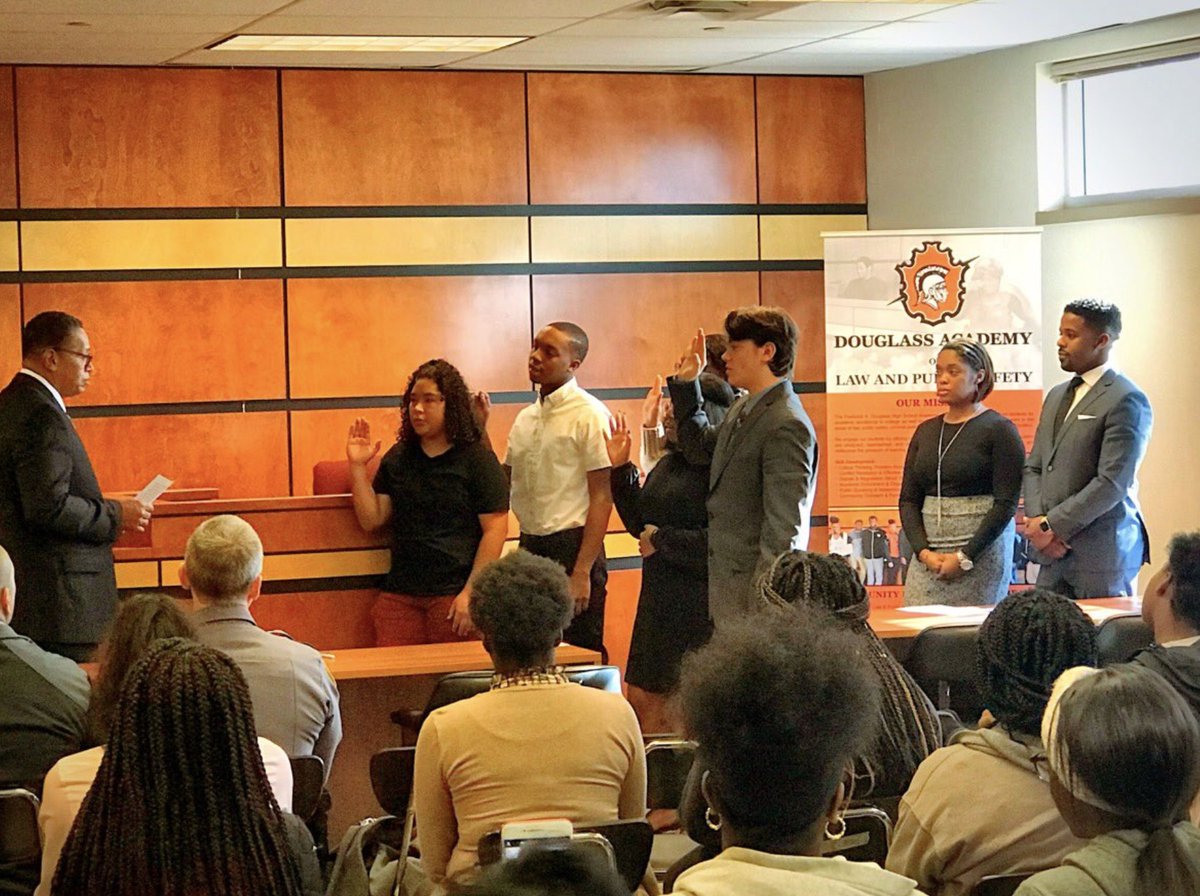 OKCPS's tweet photo. ICYMI: Douglass is the 1st high school in the country to form an officially recognized chapter of the National Association of Blacks in Criminal Justice!

Instructors Mauri Hubbard &amp; D'Andre Foster lead an incredible group of students who are making waves in OKC!

#TrojanDNA https://t.co/a1wCRy3zJc