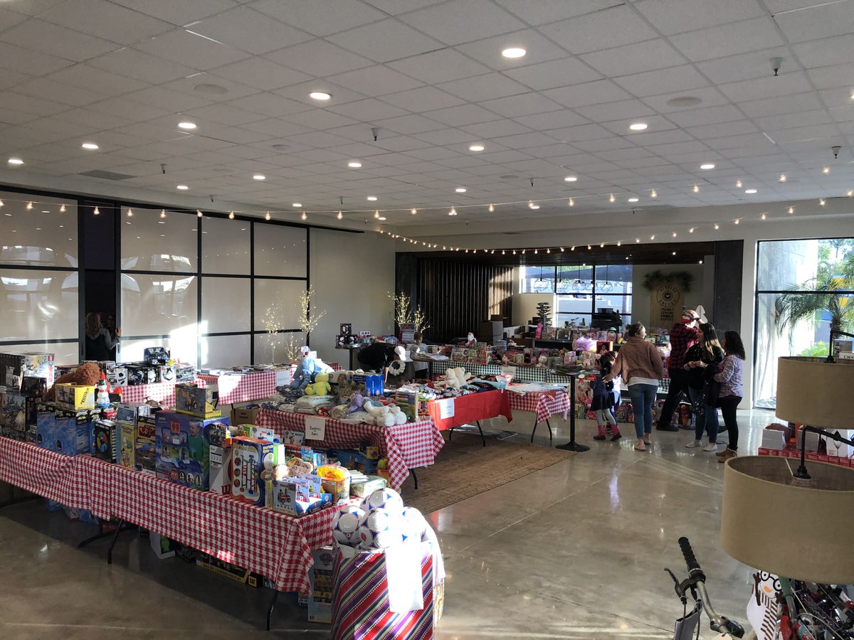 WES SECHREST (@sechrestwes) on Twitter photo #pauleckecentral annual Gifts of Hope. Truly an unforgettable experience for all of us. Our hearts and buckets are full. Thank you for those that made it possible <a href="/AGreyEUSD/">Andree Grey</a> <a href="/venturechurchca/">Venture Church</a> <a href="/ShoesThatFit/">Shoes That Fit</a> <a href="/UMChurch/">United Methodist Christianity</a> @sandieguitoumc <a href="/PECPTA/">Paul Ecke Central PTA</a> #pauleckecentral annual Gifts of Hope. Truly an unforgettable experience for all of us. Our hearts and buckets are full. Thank you for those that made it possible <a href="/AGreyEUSD/">Andree Grey</a> <a href="/venturechurchca/">Venture Church</a> <a href="/ShoesThatFit/">Shoes That Fit</a> <a href="/UMChurch/">United Methodist Christianity</a> @sandieguitoumc <a href="/PECPTA/">Paul Ecke Central PTA</a>