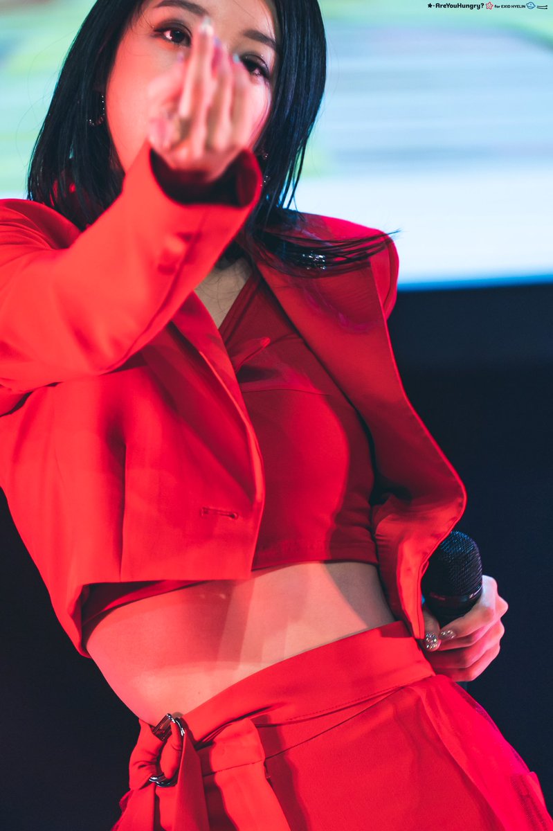 AreYouHungry823's tweet photo. 【201912🐣】🇯🇵Fanmeeting🇯🇵 HQ
"🖤"💙"❤️"
#EXID #HYELIN #혜린 #ヘリン
@hyeliniseo_exid https://t.co/ruuHnGYlVh