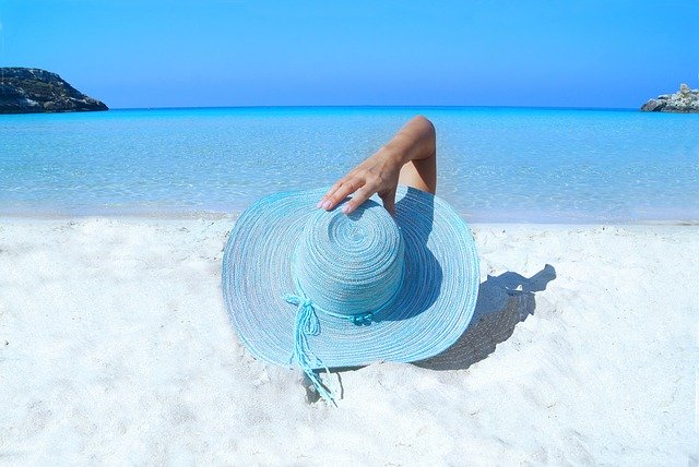 PrismDerm's tweet photo. Can certain medications make your skin more sensitive to the sun? Dr. Rawn Bosley gives you the scoop! 
https://t.co/v0bJsGwnrM https://t.co/zcjfkc69Rr