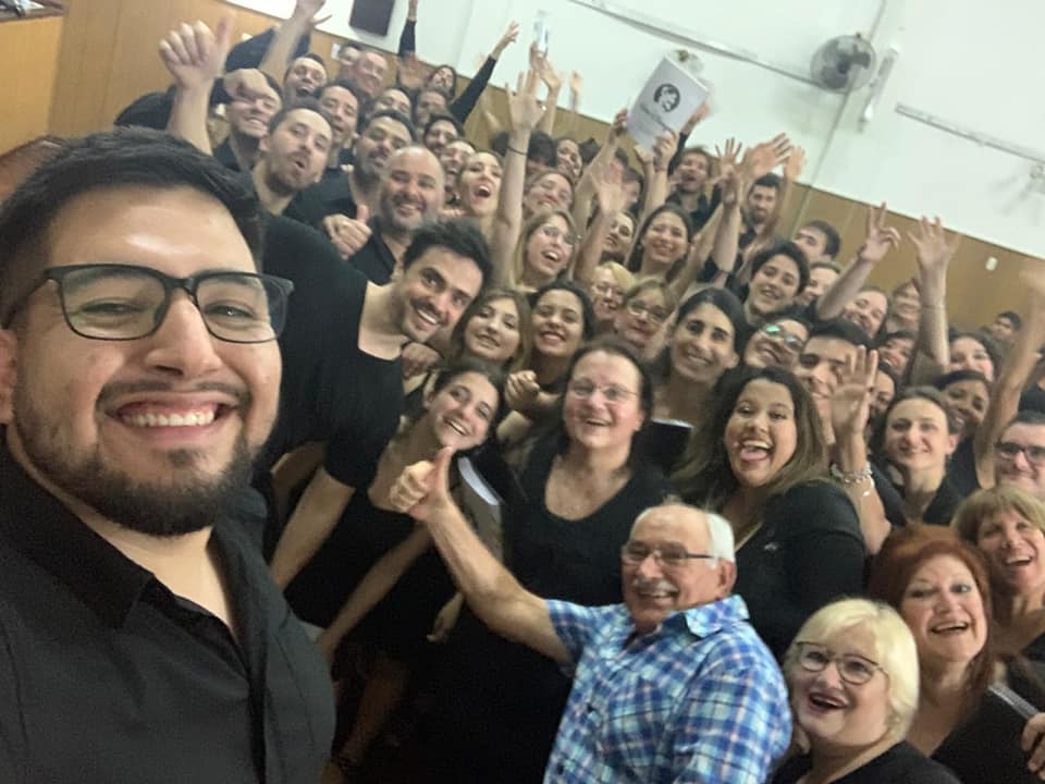 QuienDice78's tweet photo. #DisneyinConcertArgentina
Una experiencia musical única hecha de talento, amor x lo que los coros somos capaces de hacer y muchísima pasión.
Volvemos en Marzo 2020
¡No se lo pierdan! 🎶💖
Aquí 👇 "Noches de Arabia" (Aladdín)
https://t.co/T62hjVCCy6 https://t.co/rcssoqPS0u