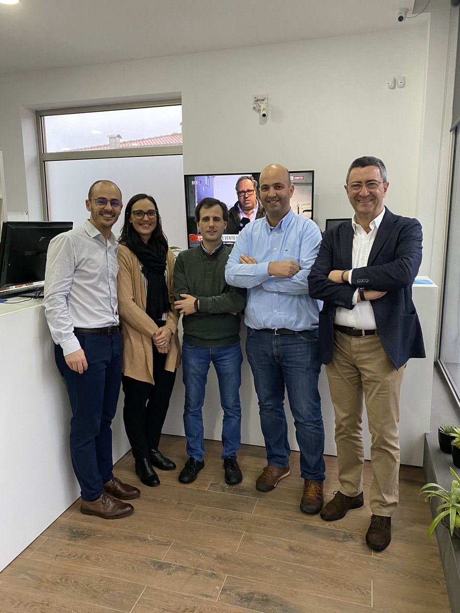 Josepmraventos's tweet photo. Sharing business initiatives with Exclusive’s B.P’s Strongiga &amp; JPS Informatica in the North Region of Portugal. Great meeting, amazing lunch in Cancela Velha Restaurant (Sage Customer). Ambition, growth,. Thanks Joaquim Pedro &amp;Antonio for your host!!! @sageportugal @SageSpain https://t.co/6WJzzCk15R