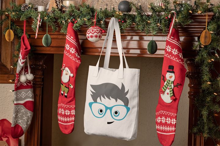 _SocialSidekick's tweet photo. 🎅🎄From all of the team at SocialSidekick, we would like to wish everyone a very Merry Christmas and a peaceful and prosperous New Year! 🎆

A BIG thank you to all of our wonderful clients, suppliers and friends who have really made our 2019! It means a lot to us. https://t.co/XVIltAI7nC