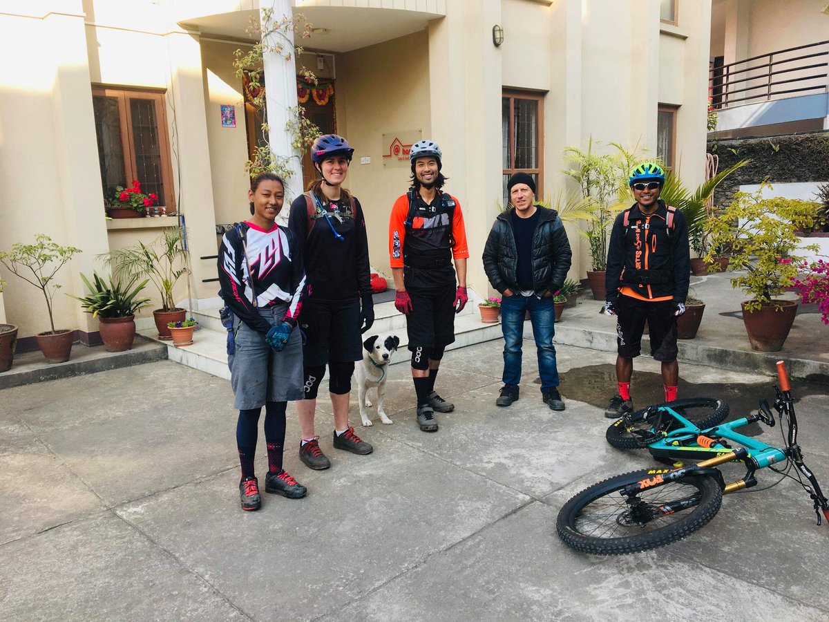 AtHomeGuestHou1's tweet photo. Welcoming enthusiastic cyclist group at At Home Guest House.
#visitnepal2020 #guesthome #athomenepal #jhamsikhel #homeawayfromhome #staywithus #bnb #nepal #cycling #bikerlifestyle #TravelTheWorld https://t.co/nO2vRnCRDR